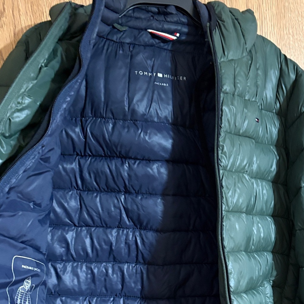 Tommy Hilfiger Olive Puffer Jacket for Men - Picture 10 of 14